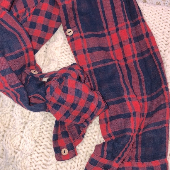 NSR size medium red & blue plaid hi low top - Picture 5 of 6